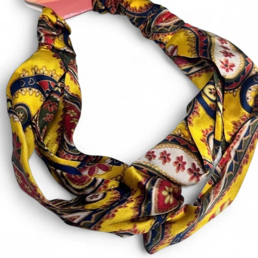 NWT Bundle of 4 Soft Crisscross Headbands with Elastic Back Paisley & Floral